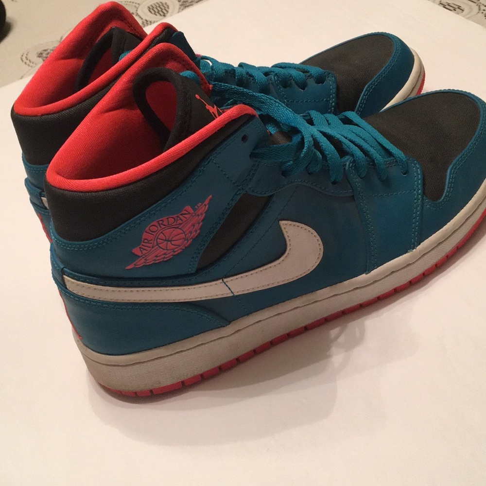 Nike Air Jordan 1 Teal Pink black mens size 9.5